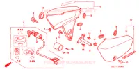 COUVERCLES LATERAUX pour Honda MAGNA 50 2000