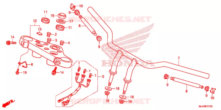 GUIDON (VT750C2B) Honda MOTO 750 SHADOW 2014  VT750C2BE